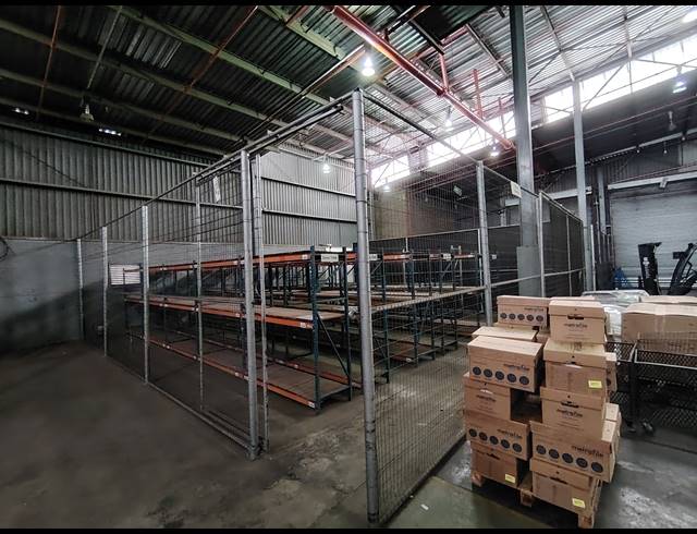 5,057M² WAREHOUSE FOR SALE IN CITY DEEP